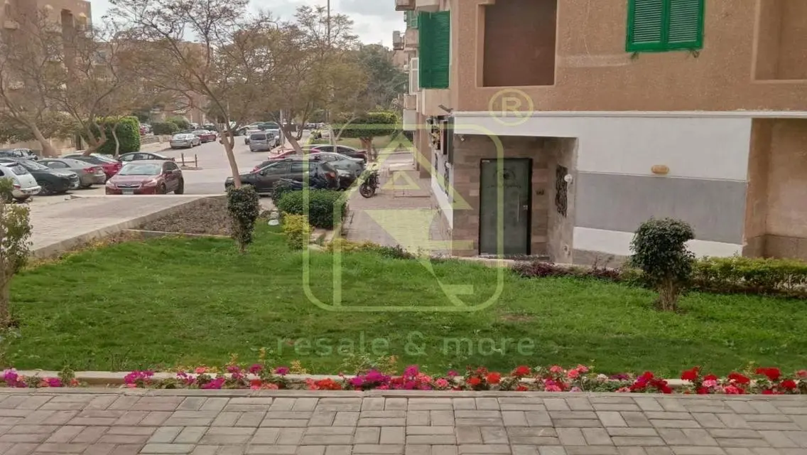 شقة فاخرة للإيجار في موقع متميز