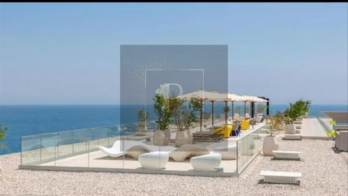 شقة فاخرة في كمبوند iL Monte Galala