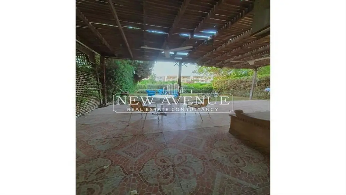 Luxurious Apartment for Sale with Ample Space