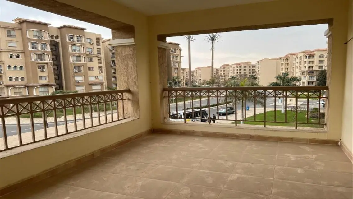 Stunning Apartment for Rent in b2-Places