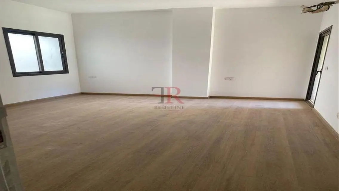 Luxury Apartment with Stunning View for Sale