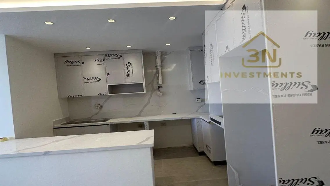Luxury Apartment with Central Air Conditioning and Shared Pool