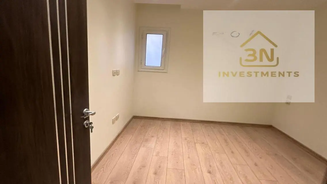 Luxury Apartment with Central Air Conditioning and Shared Pool