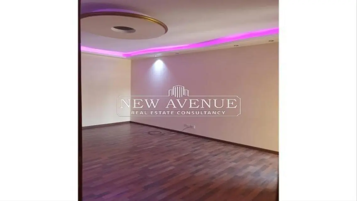Luxury Apartment with Spacious Balcony