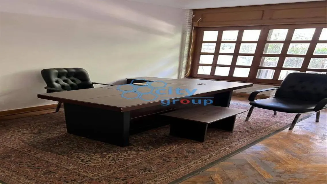 Exceptional Property of 300 sqm in the City