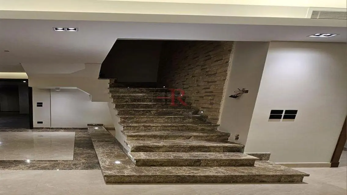 Luxury Apartment with Balcony and Private Garden in Prime Location