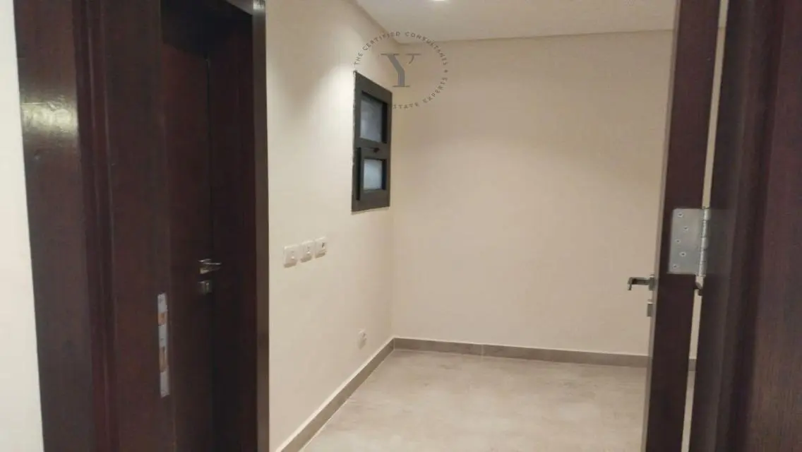 Luxurious Villa for Sale in the Heart of the City