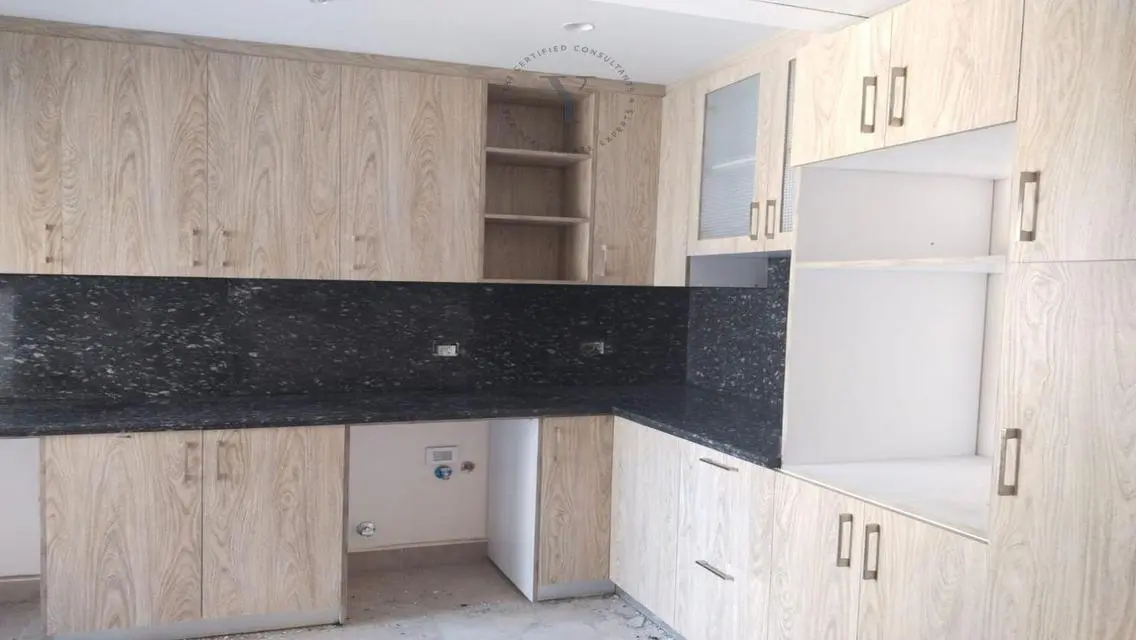 Luxurious Villa for Sale in the Heart of the City
