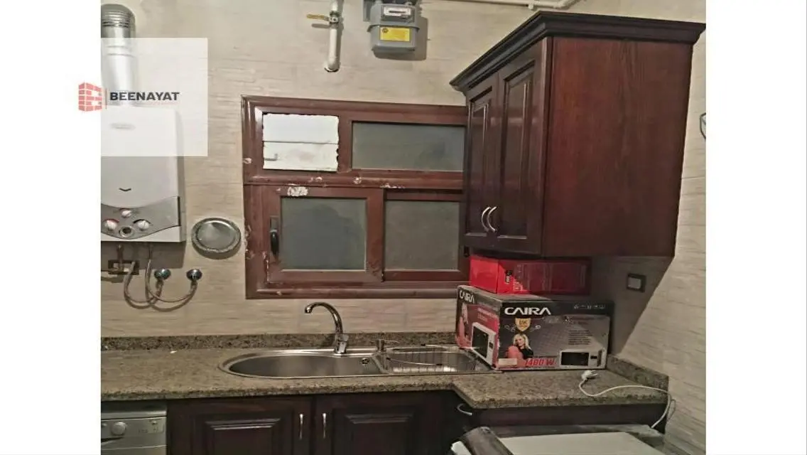 Luxury Apartment with Study Room and Balcony in Prime Location