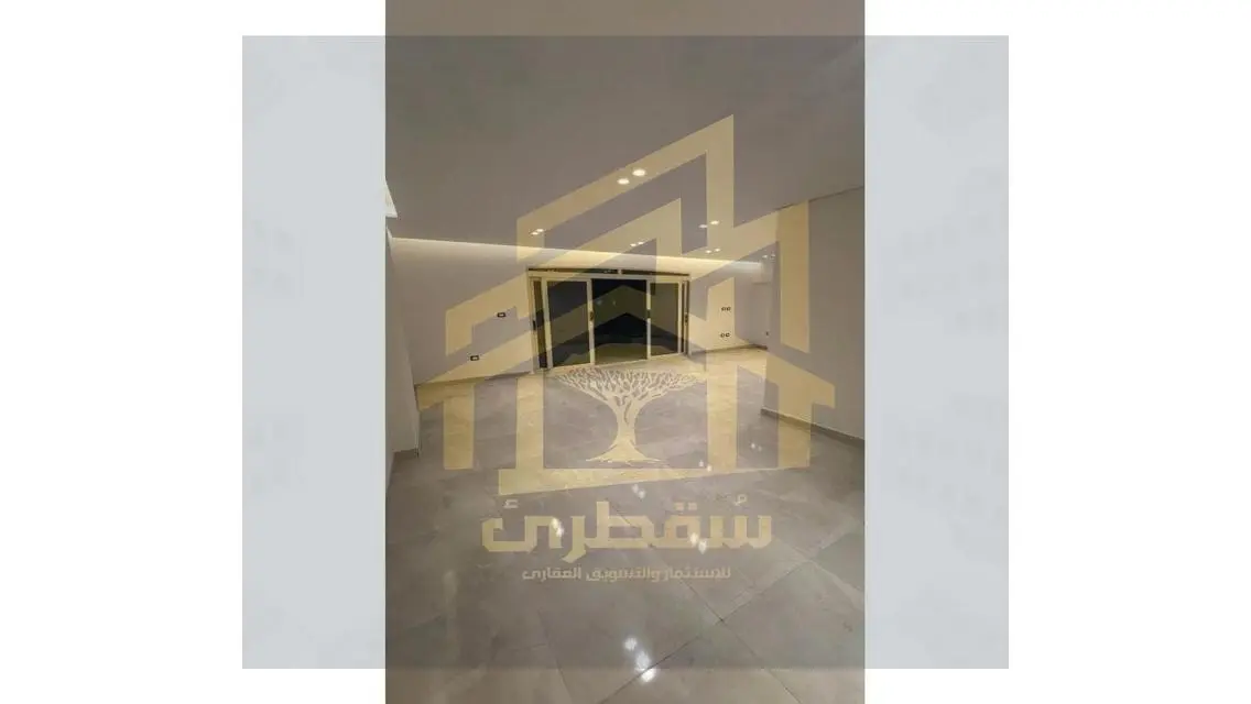 شقة رائعة 3 غرف نوم في موقع متميز