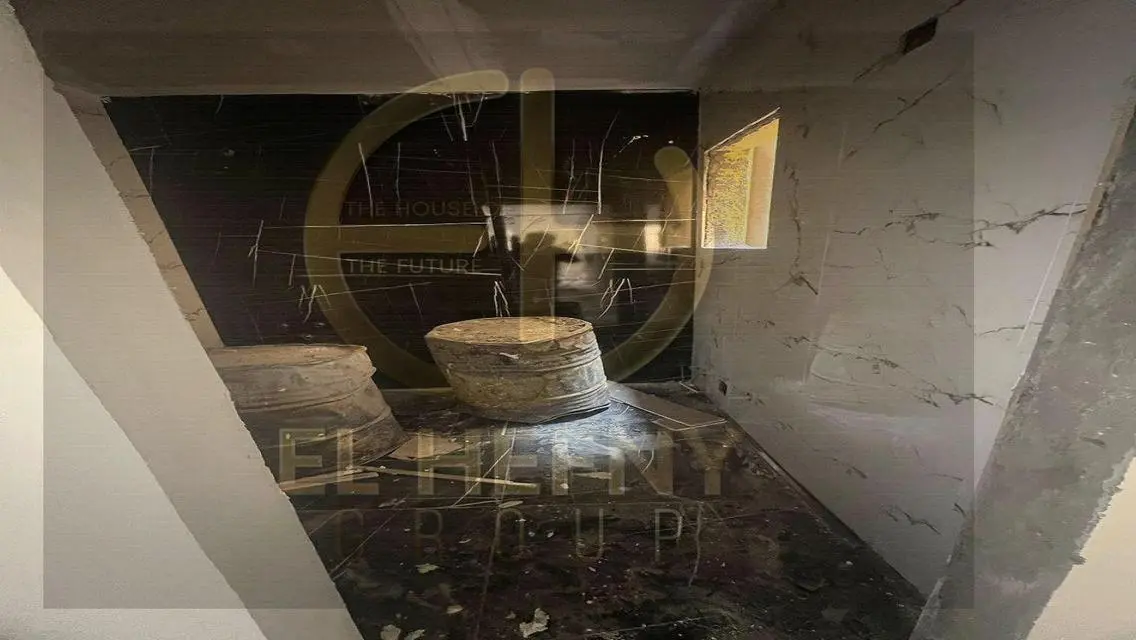Luxurious 3-Bedroom Apartment in a Prime Location