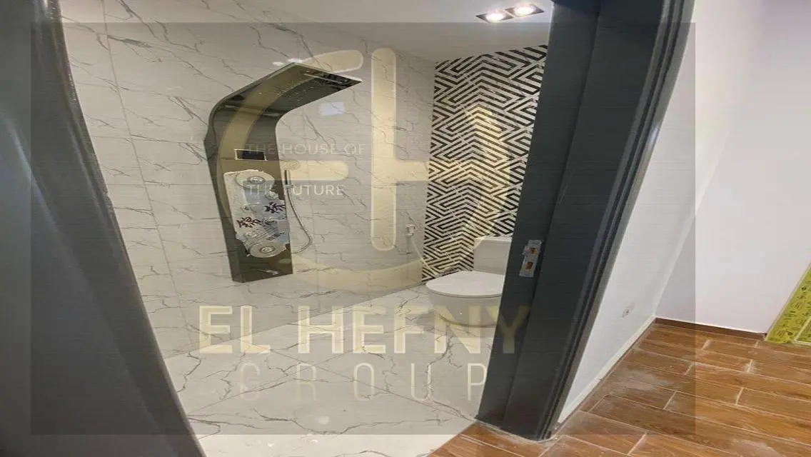 Luxurious 3-Bedroom Apartment in a Prime Location