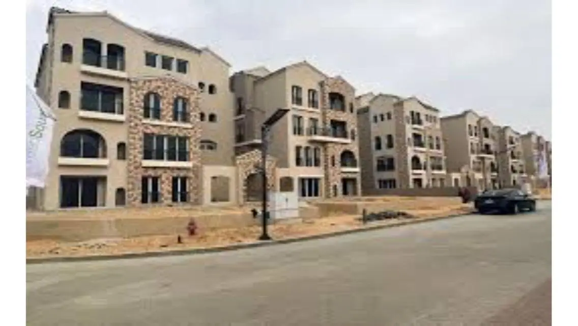 شقة فاخرة مع جيم ومسبح في قلب المدينة