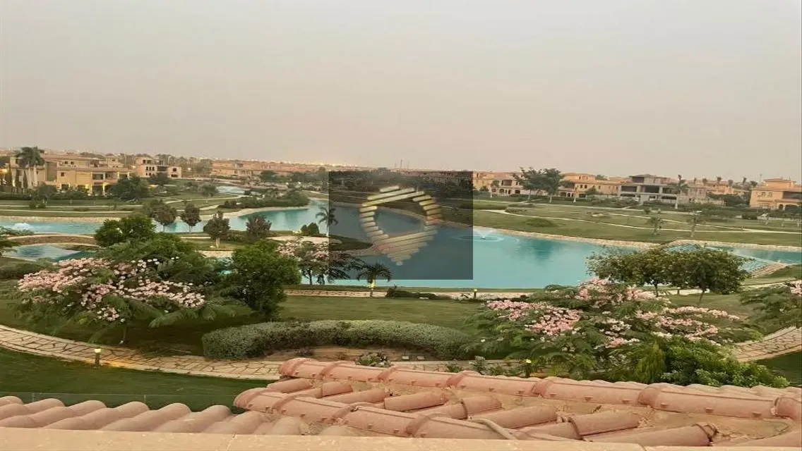 Luxury Villa for Sale with Ample Space at Attractive Price