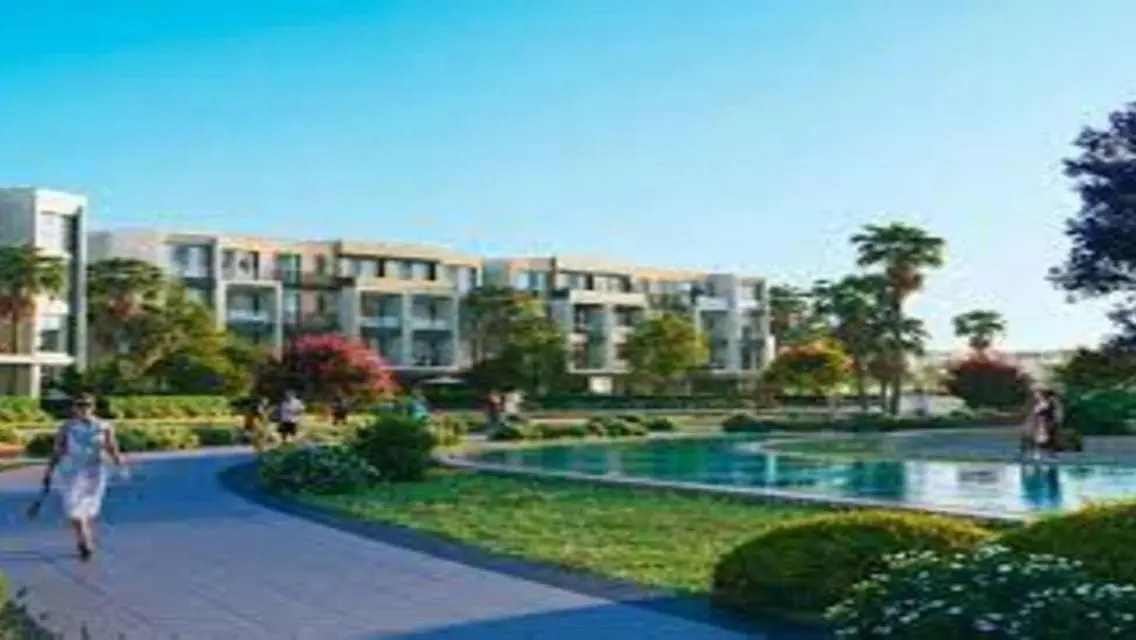 Luxury Apartment in Palm Hills