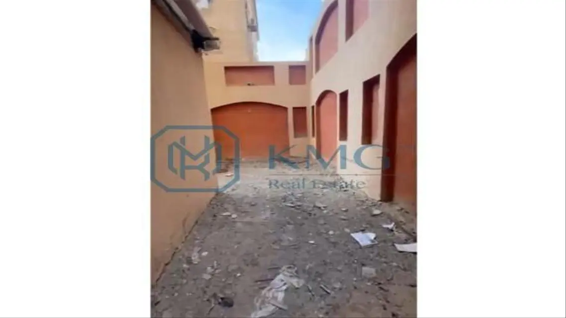 شقة فاخرة بمساحة 370 متر للبيع
