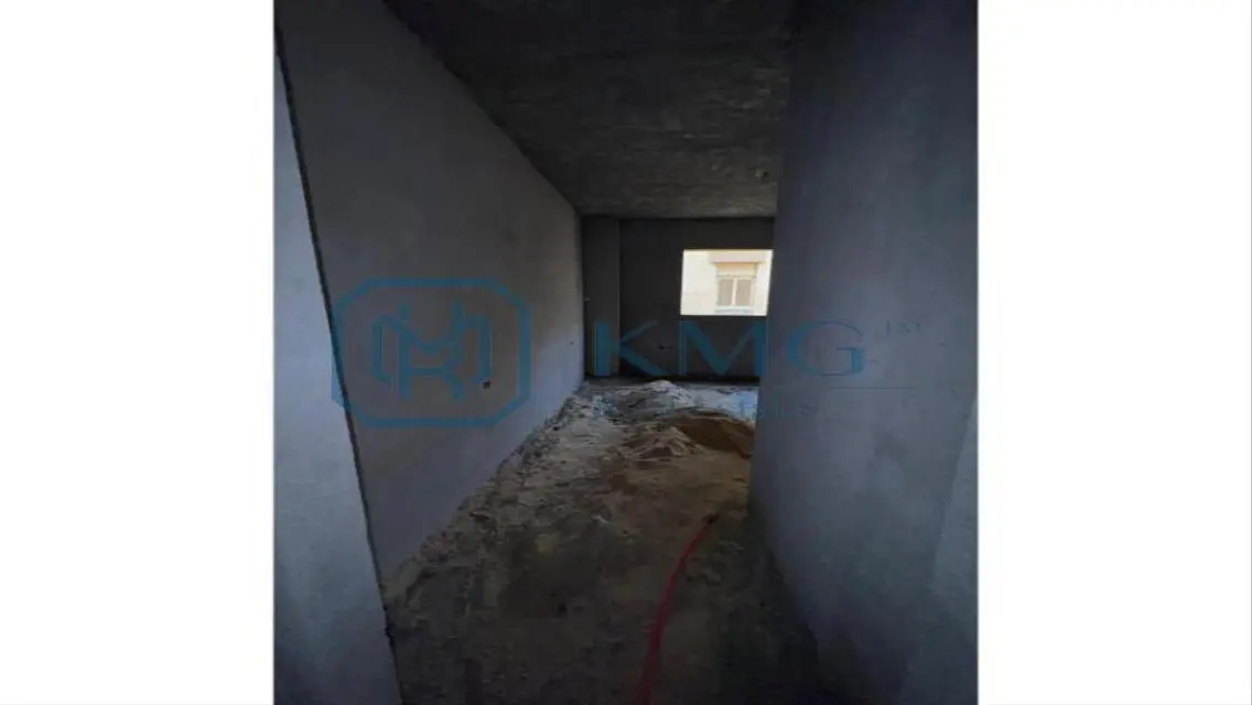 Luxurious 150 m² Apartment with Spacious Living Area