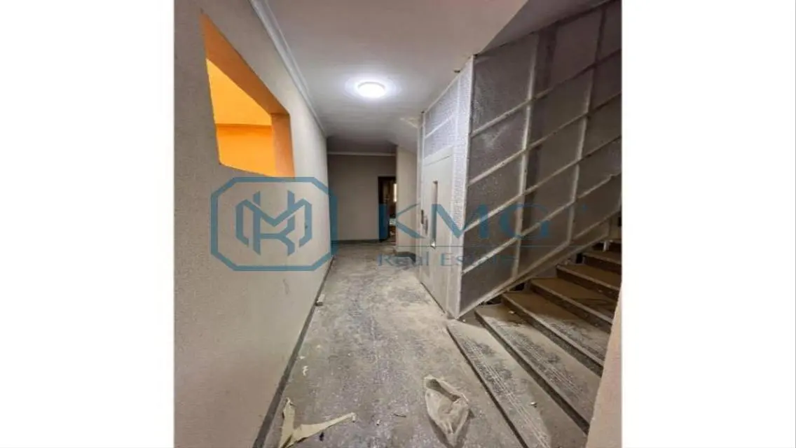 Luxurious 150 m² Apartment with Spacious Living Area