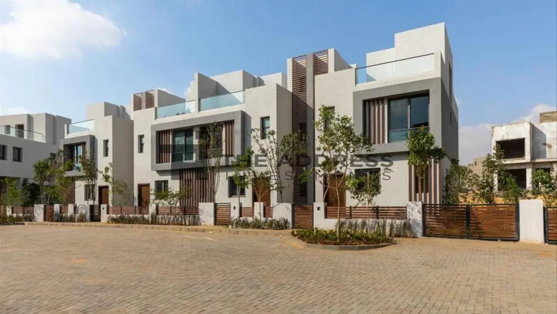 Luxury Villa for Sale in Palm Hills, New Cairo