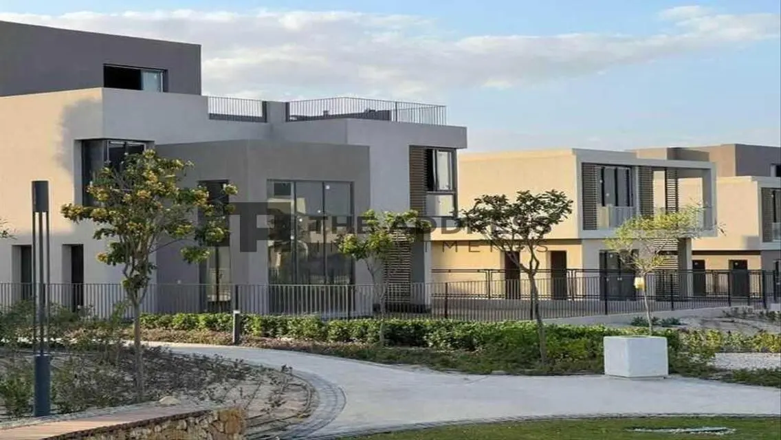 فيلا فاخرة مع مناظر خلابة في نيو كايرو