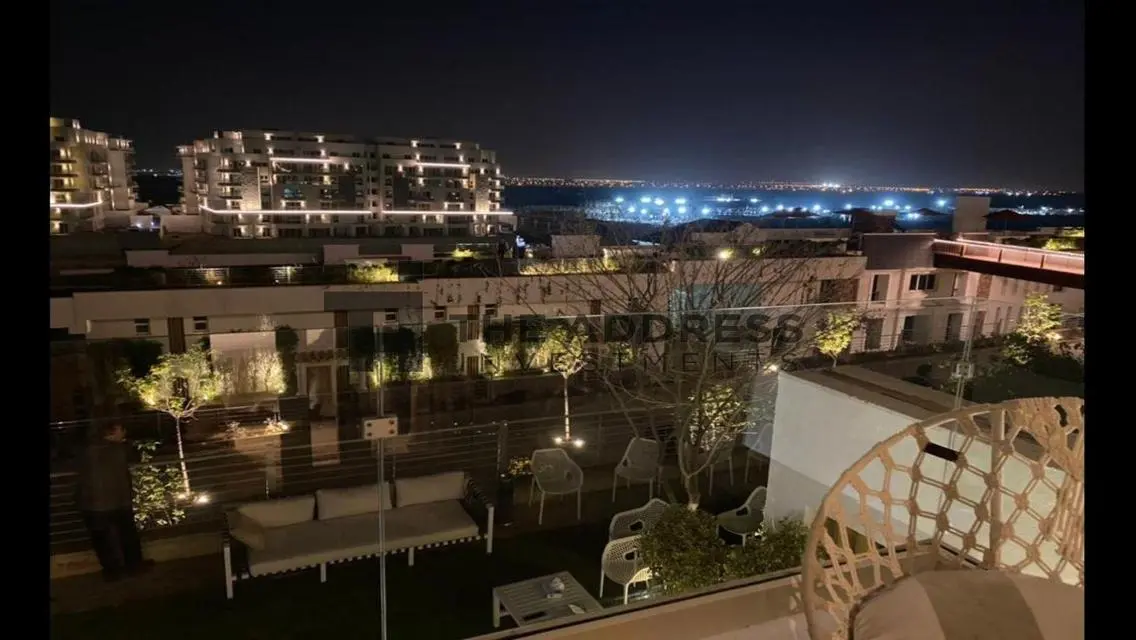 شقة بإطلالة جبلية في i-City، القاهرة الجديدة