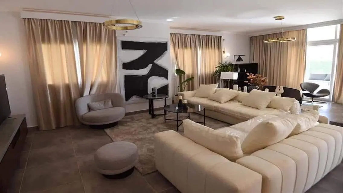 Commercial Property for Sale - 160 sqm