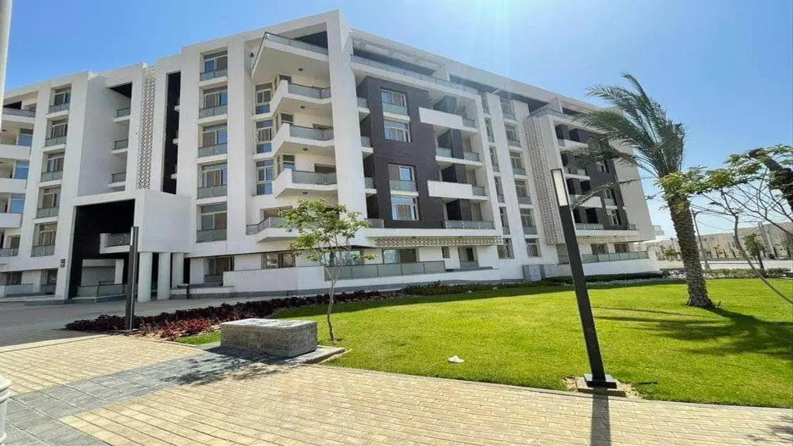 Prime Investment Opportunity in a Commercial Area