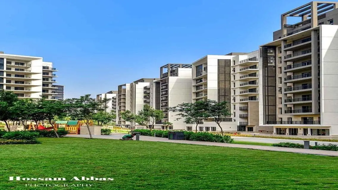 Luxury Apartment in Zed Towers 102-7