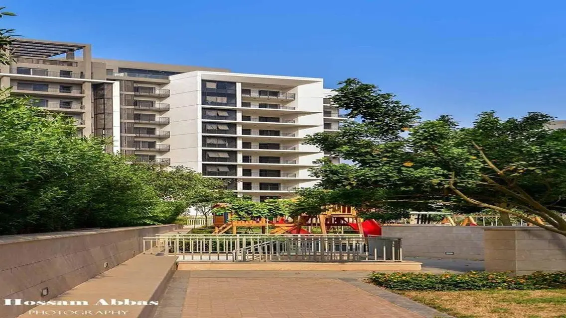Luxury Apartment in Zed Towers 102-7