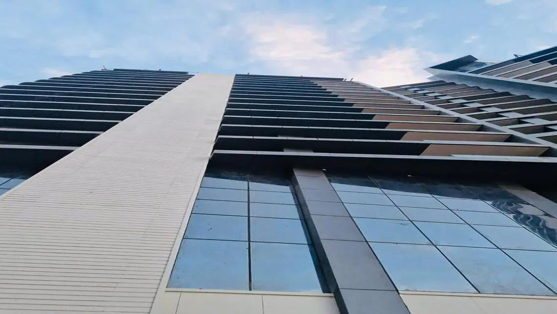 Luxury Apartment in Zed Towers 102-7