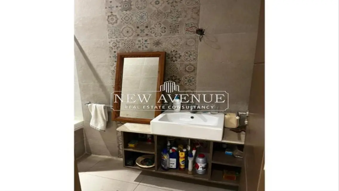 Luxury Apartment with Scenic View in Prime Location