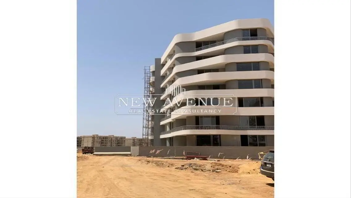 عقار رائع على ضفاف البحيرة