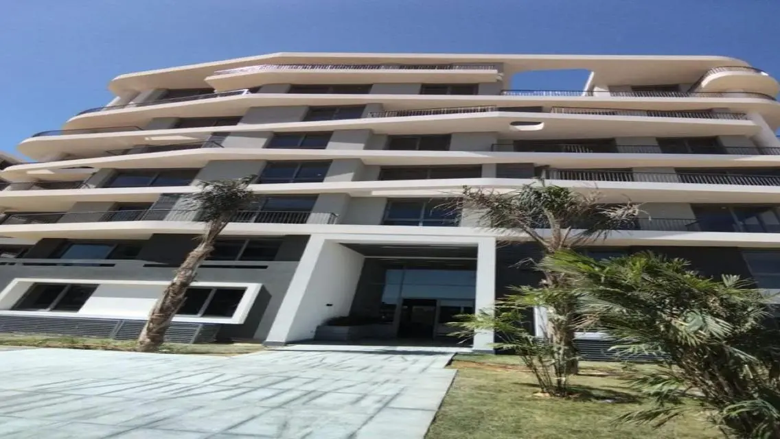 Luxury Corner Property in R7 - TLD