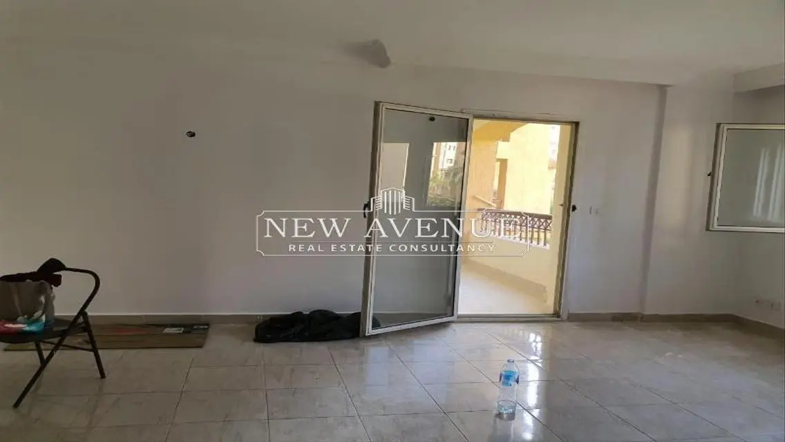 Luxurious Apartment with Spacious Layout and All Amenities