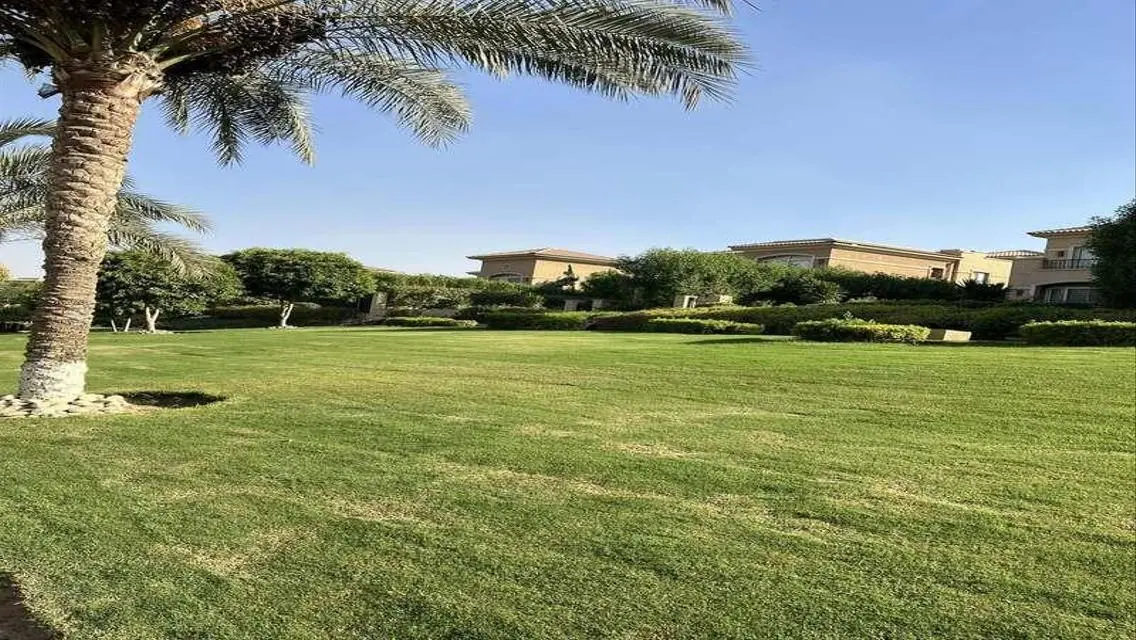 Luxury Apartment in Stone Park 694