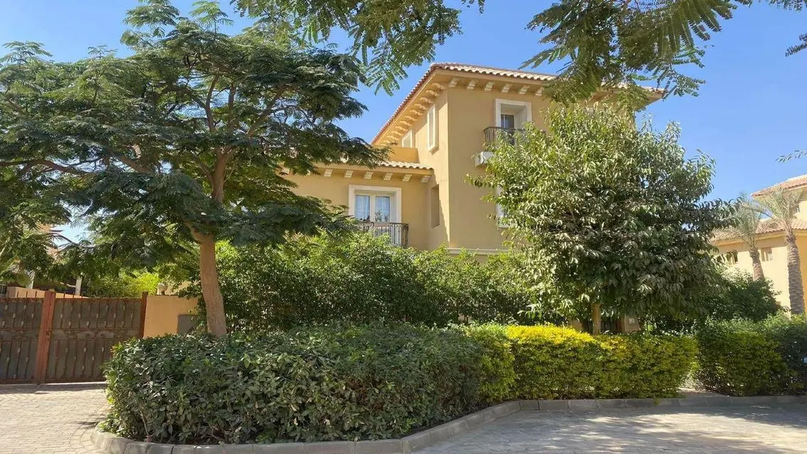 Luxury Villa with Private Pool and Garden