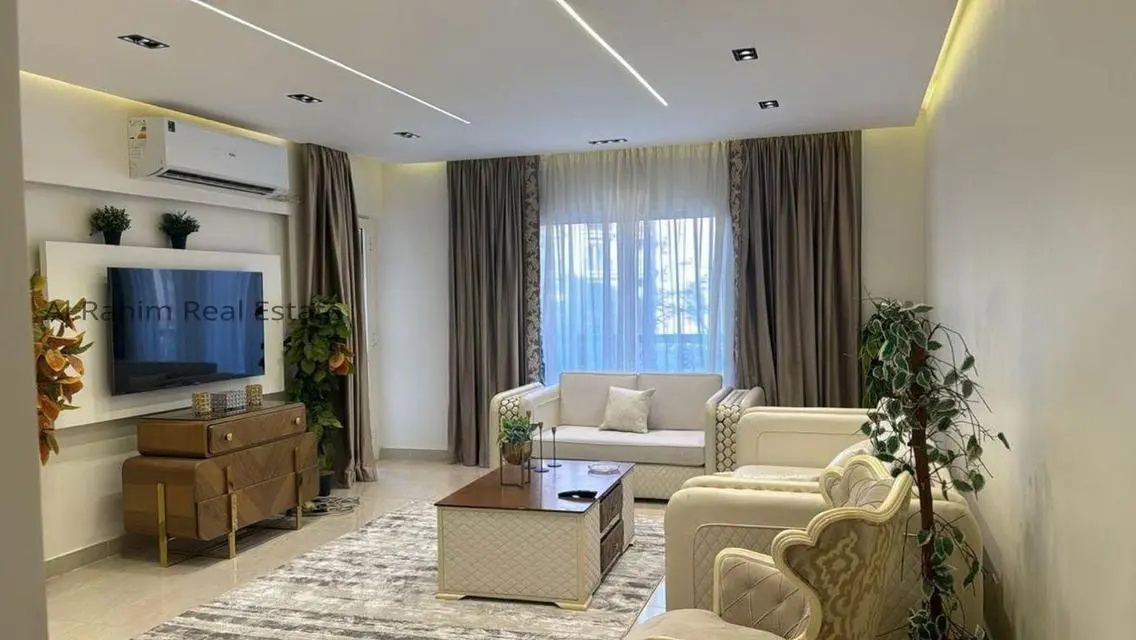 Office for Sale with Ample Space and Balcony