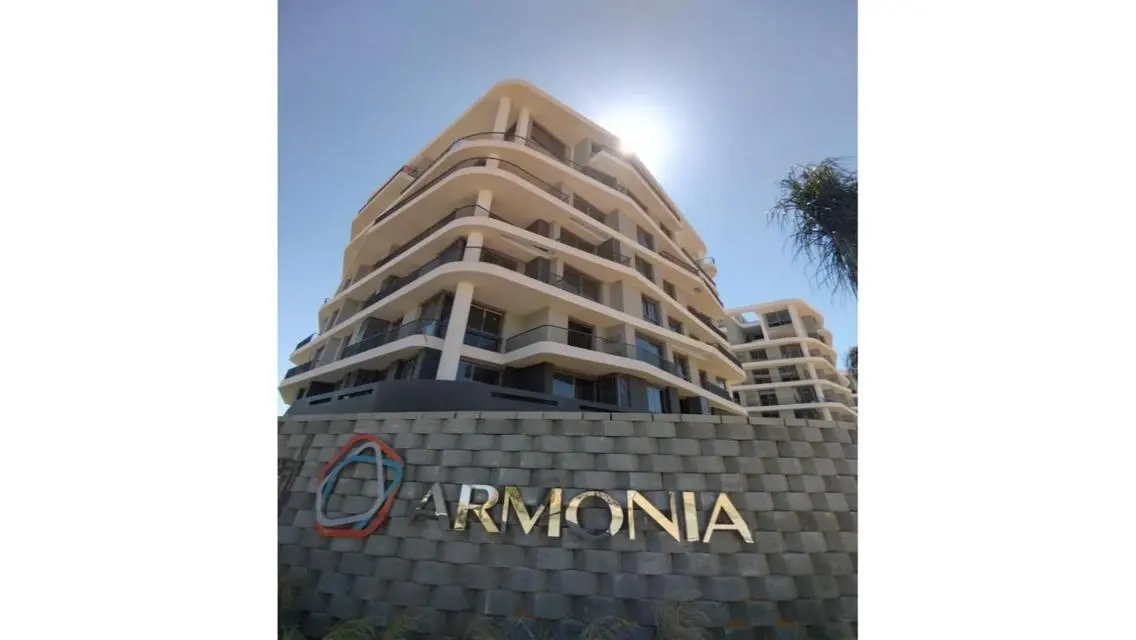 Stunning 670 sqm Villa for Rent Now Available