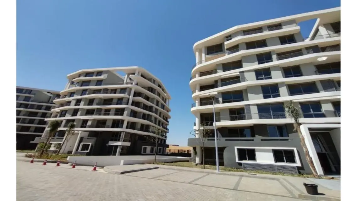 Stunning 670 sqm Villa for Rent Now Available