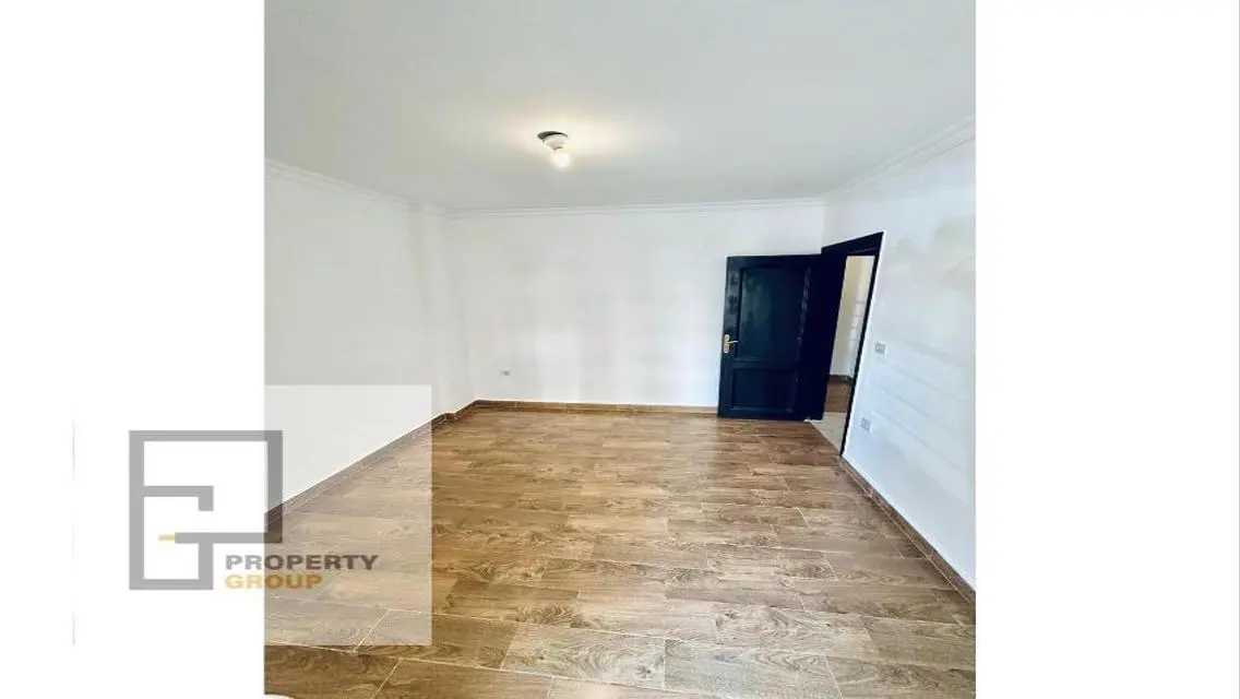 Luxury Apartment for Sale with Balcony and Great Amenities