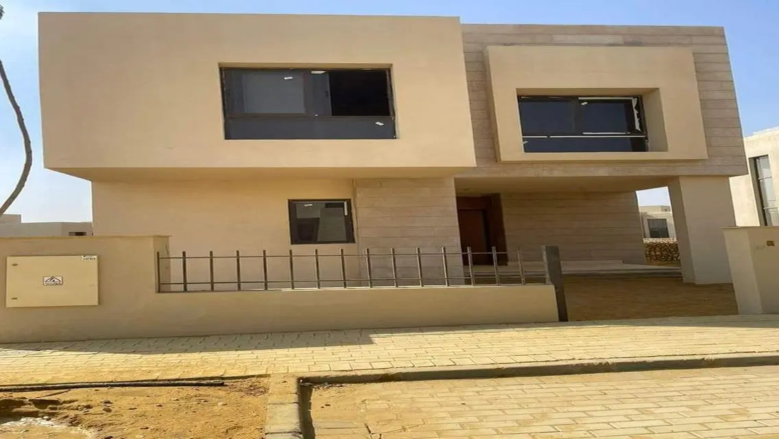Luxury Apartment in OWest with Private Garden and Premium Amenities