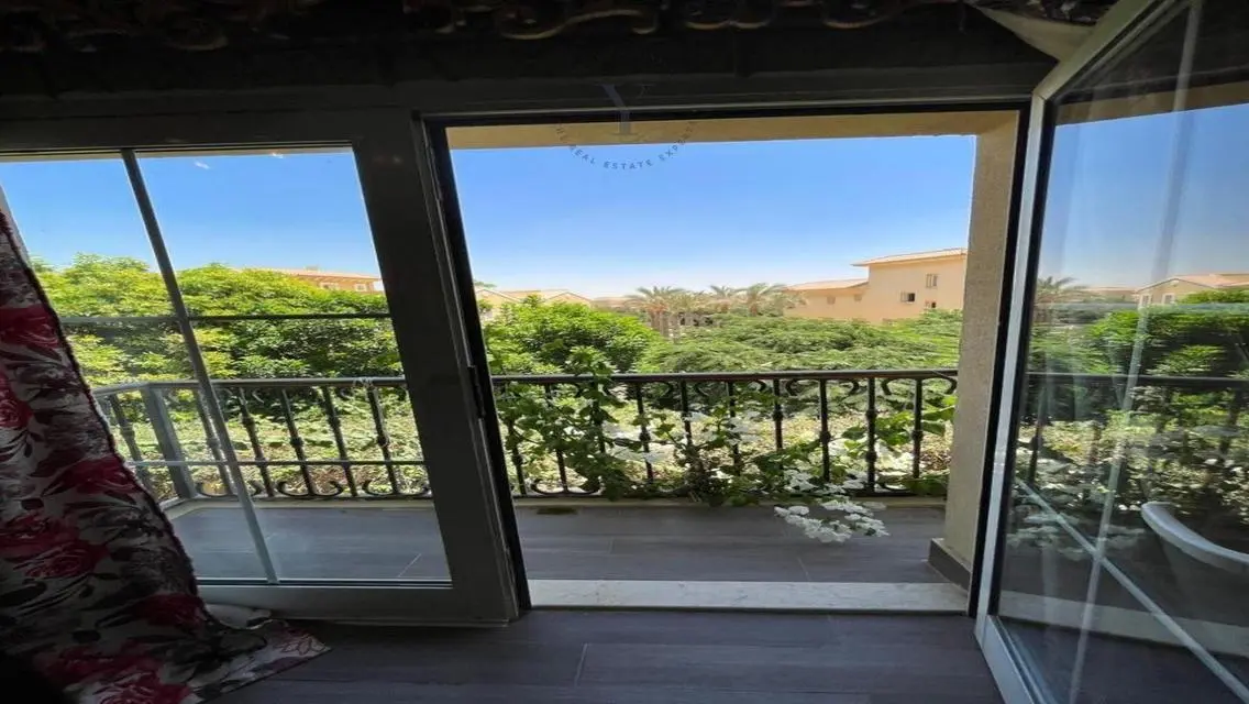 Luxury Villa for Rent with Spacious Living and Stunning Views