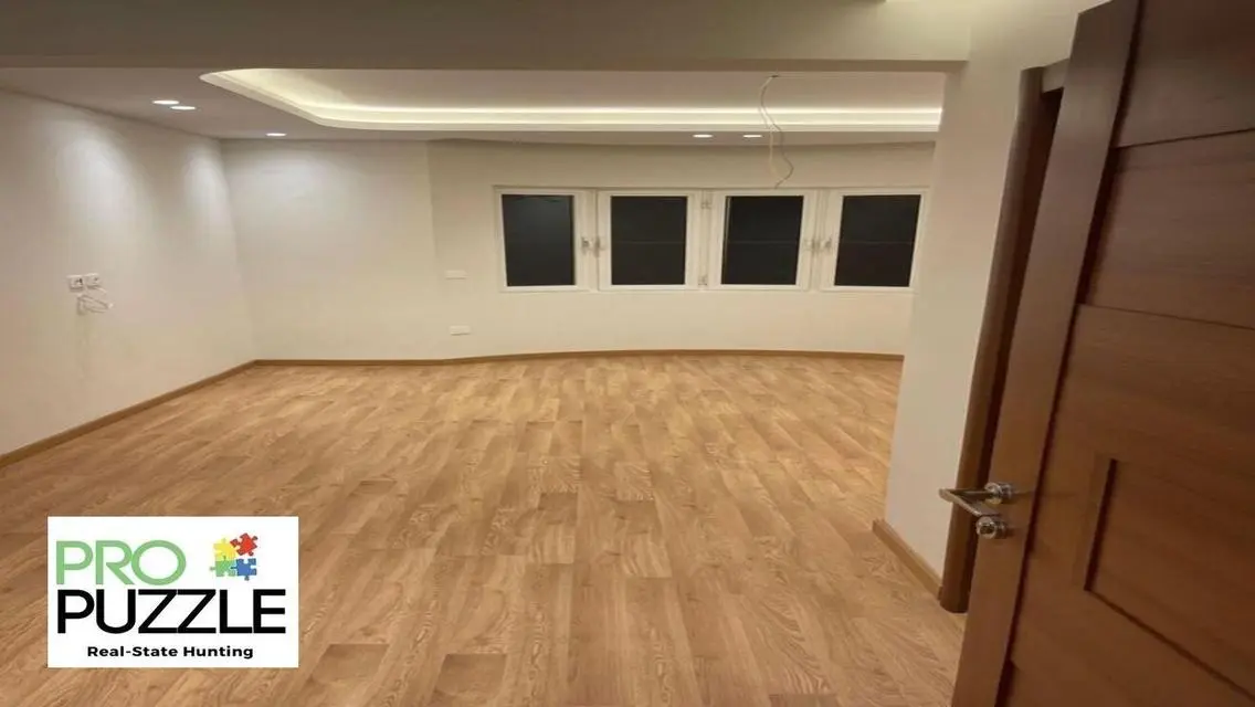 Luxury Villa for Rent in Mountain View Hyde Park
