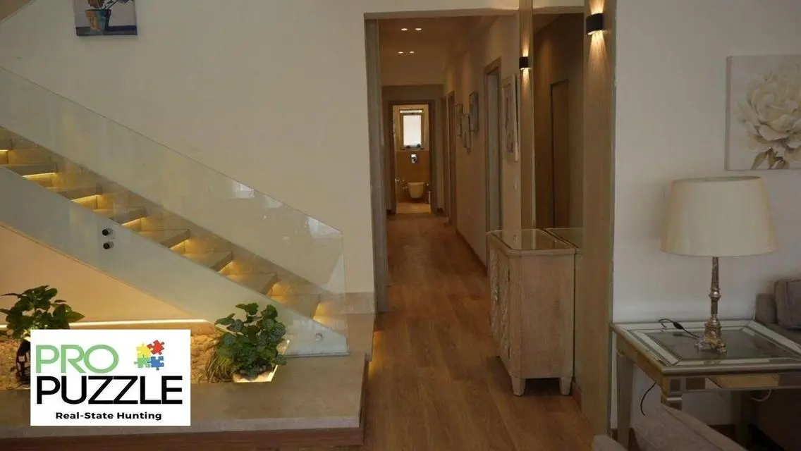 Luxurious Penthouse for Rent at Lake View Residence