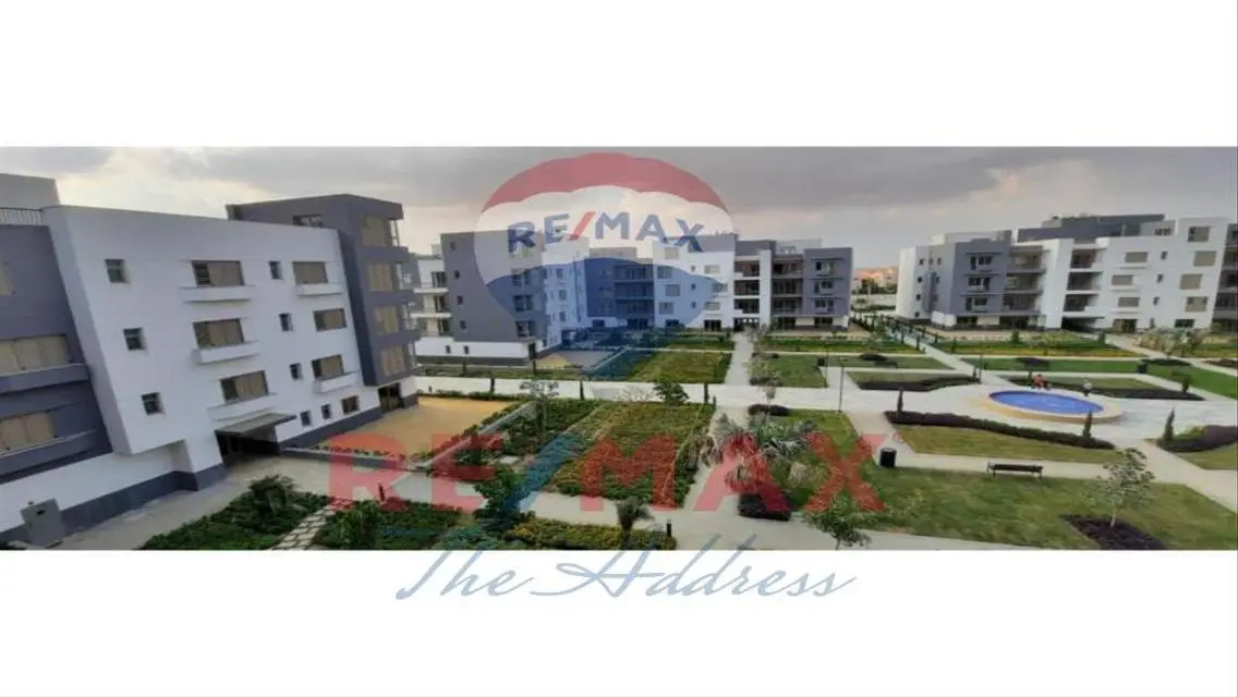 Luxury Villa for Sale in Parks 136 with Spacious Design