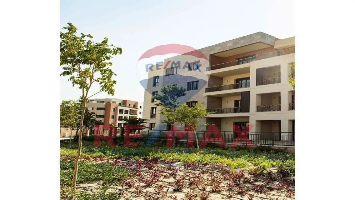 Luxury Villa for Sale in Parks 136 with Spacious Design