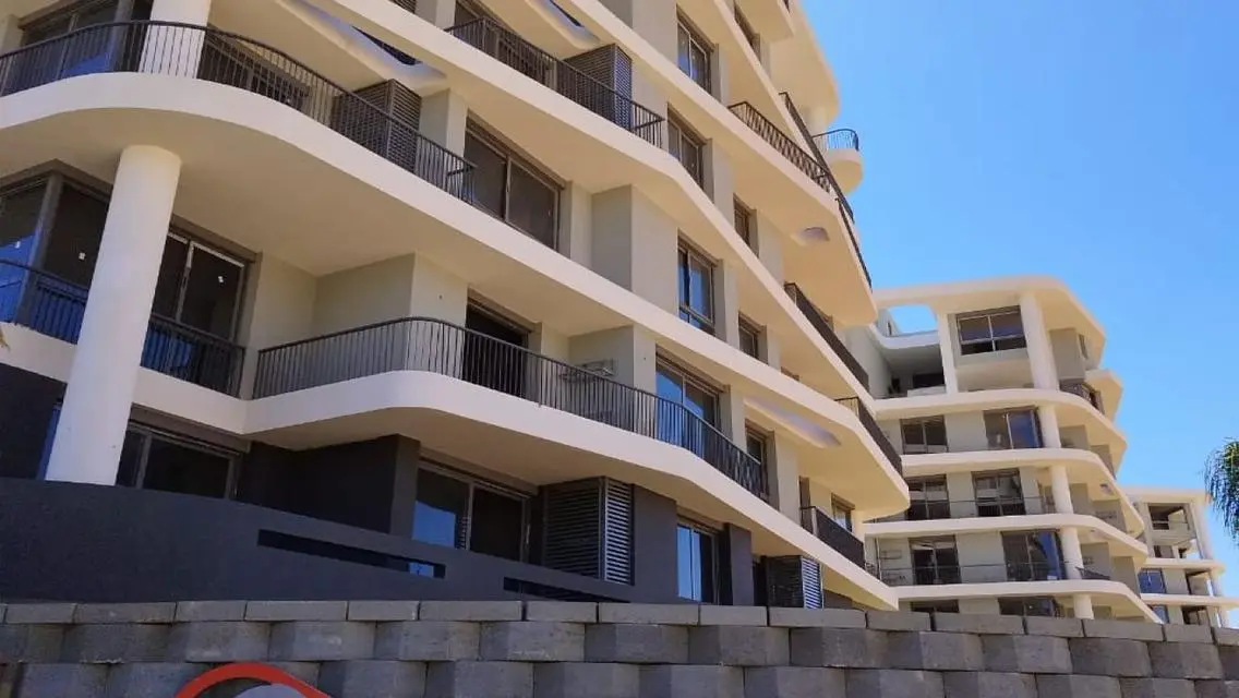 Luxury Standalone Property in R7