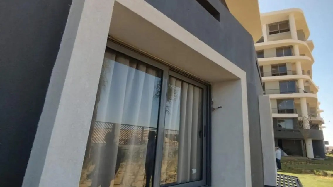 Luxury Standalone Property in R7