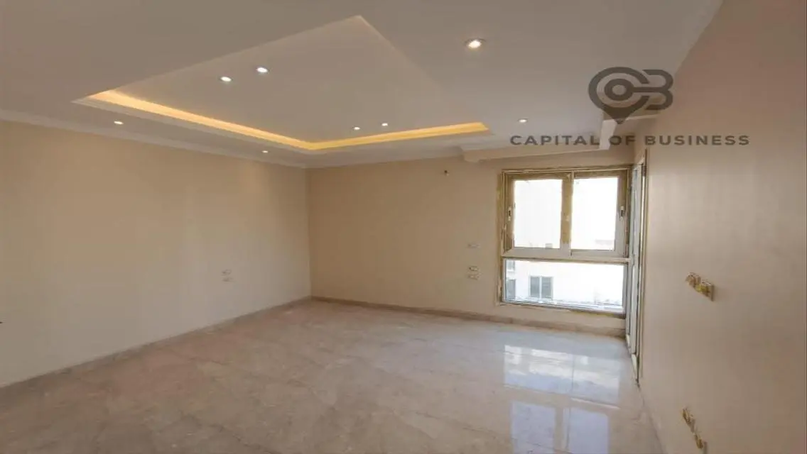 شقة فاخرة بإطلالة جبلية في مدينة I-City