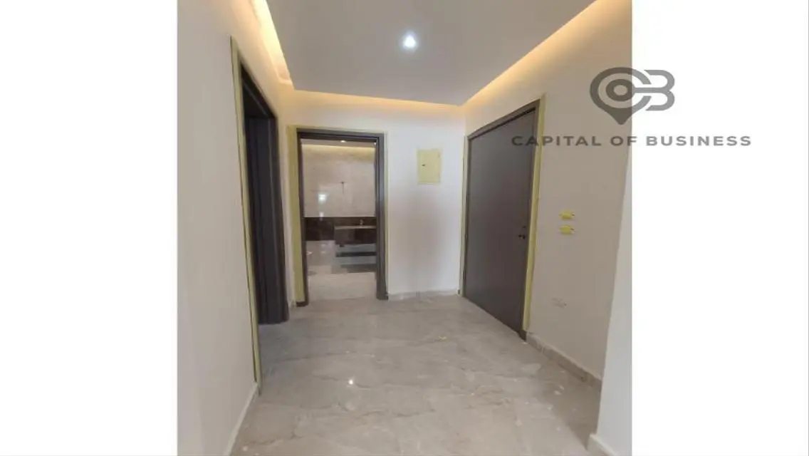 شقة فاخرة بإطلالة جبلية في مدينة I-City